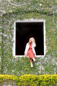 Mid size fashion influencer brand session