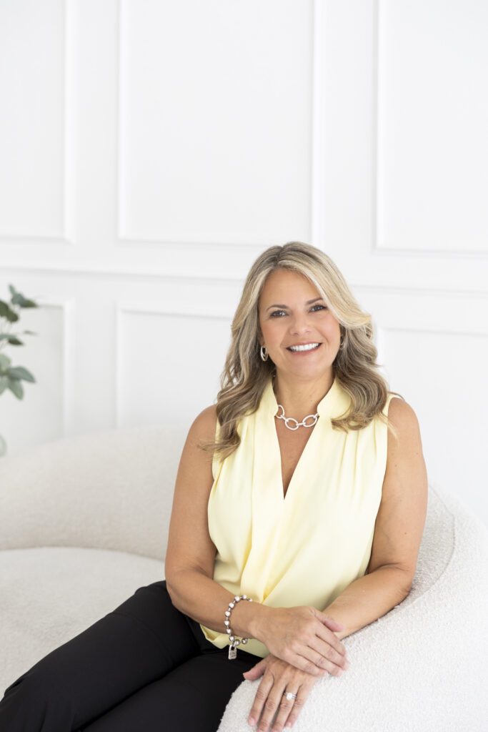 Karen Ripperger Orlando Realtor Brand Photo session