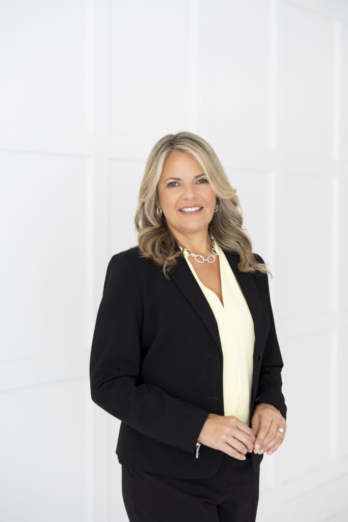 Karen Ripperger Orlando Realtor Brand Photo session