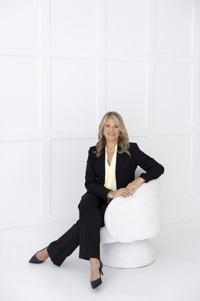 Karen Ripperger Orlando Realtor Brand Photo session
