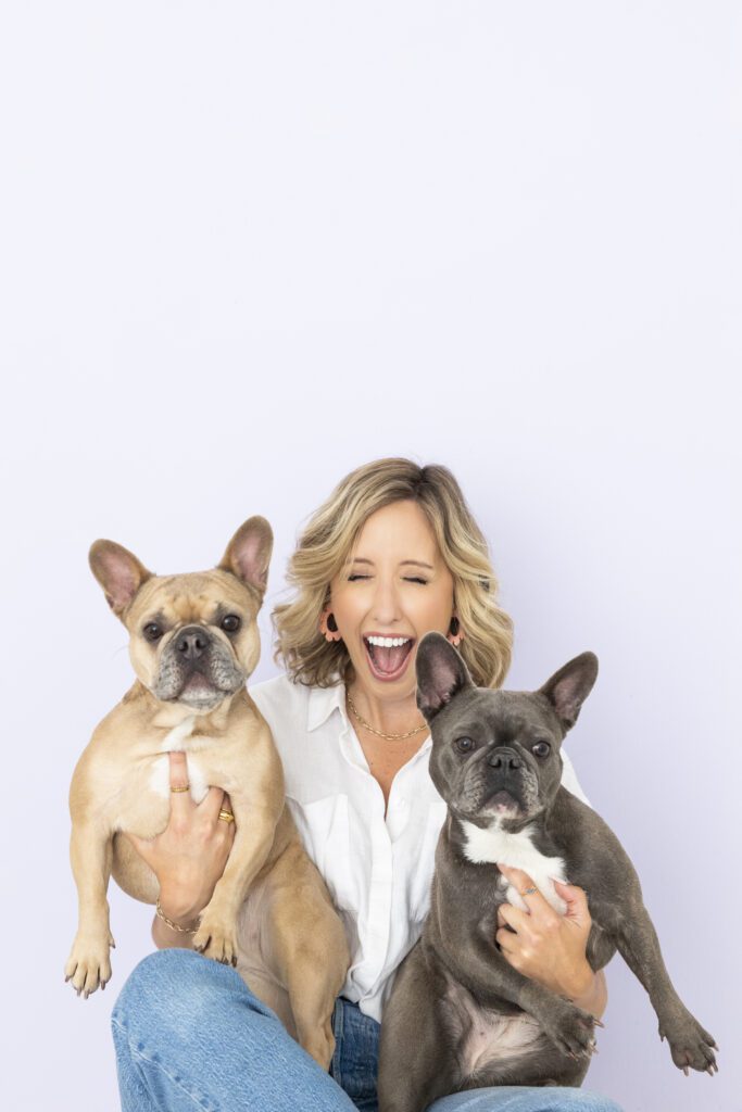 Author Kaylin Bergeson Lavender and Latte Orlando Brand Session