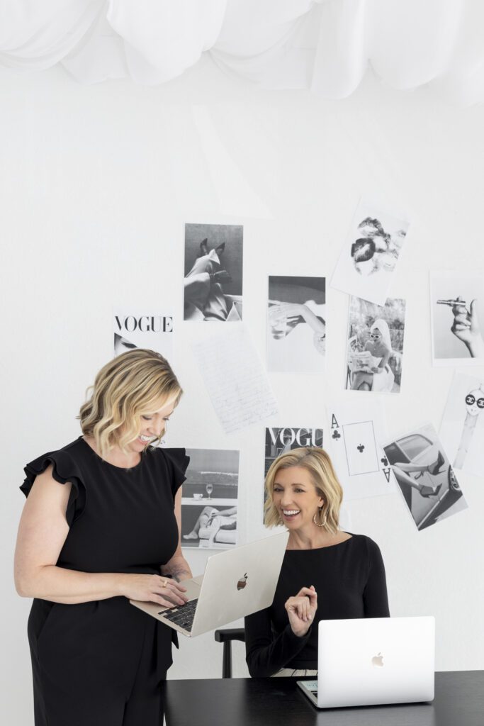 Brandee and Katy of Wedding Pro CEO Orlando Brand session
